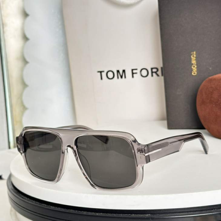 Picture of Tom Ford Sunglasses _SKUfw76199875fw